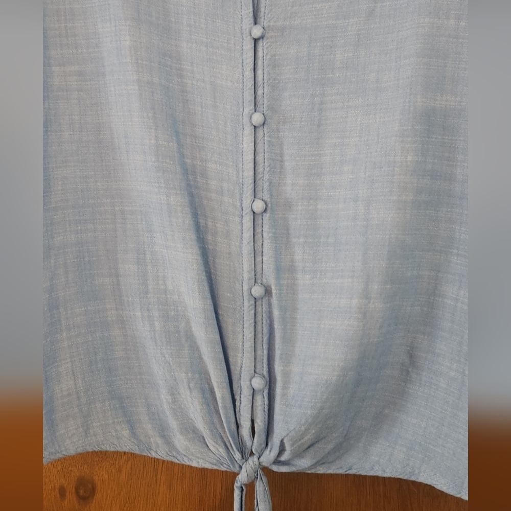 So shirt, size x large, color blue - Picture 4 of 4